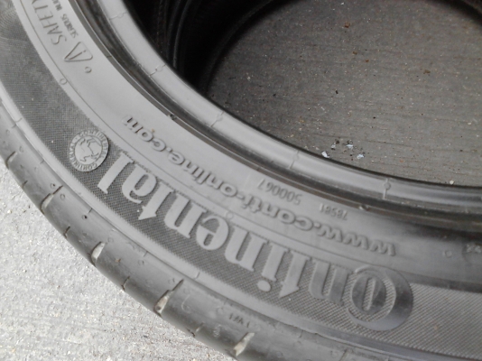195/50R16 Continental Contact2 มี 2 เส้น ( หน้าแคบเลี้ยวไม่ติด ) TEL.081-427-3941