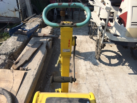 เครื่องตบดิน !!!   SAKAI     DVH30   รหัสสินค้า : 14001657  หรือเพิ่มเติมไดที่ www.nihonmono.com