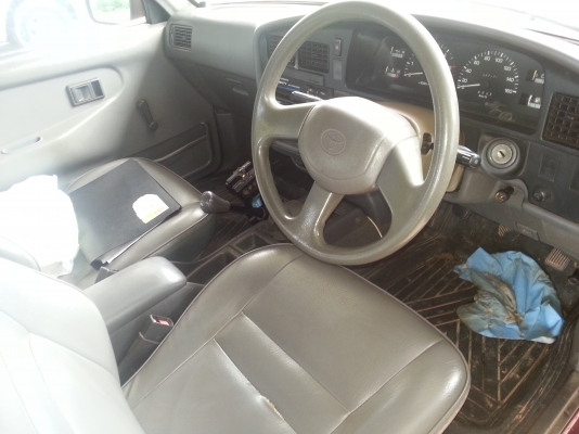 ขาย TOYOTA 2L ไมตี้เอ็กซ์ แค็ป 2500 CC. ยอดจัด 100,000 ปี 39 มีระบบแอร์  พาวเวอร์ สภาพดีแชตซีสวย  กาฬสินธุ์