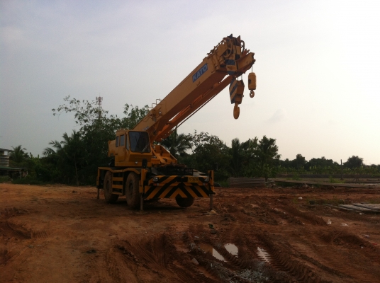 ขายรถเครน 25 ตัน 4ล้อใหญ่ ยี่ห้อ KATO KR-25H-III เอกสารเล่มทะเบียน ขายรถเครน 25 ตัน 4ล้อใหญ่ ยี่ห้อ KATO KR-25H-III เอกสารเล่มทะเบียน