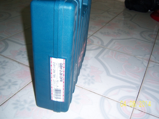 สว่าน โรตารี่ Bosch 2-26 800W ของใหม่อุปกรณ์ครบยกกล่องครับ สว่าน โรตารี่ Bosch 2-26 800W ของใหม่อุปกรณ์ครบยกกล่องครับ