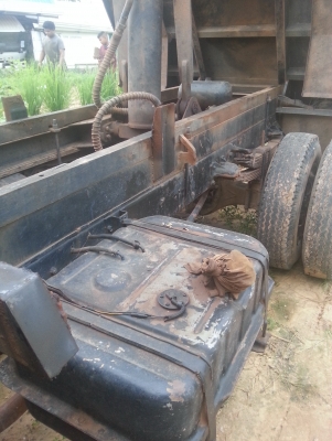 ขาย Isuzu Rock 6bg1 175 เกียร์Ho คลัตช์ลม เฟืองท้าย Rock ทิฟฟิี่ พาวเวอร์ แอร์เย็น ยาง825/20 กระบะดั้ม360 m.6 ตัน ยางหน้าใหม่