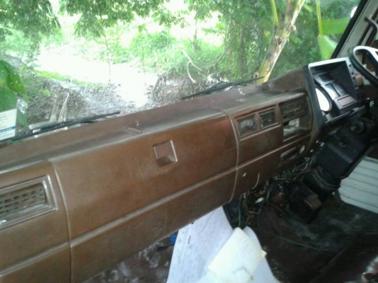 ขายรถหกล้อบรรทุก Hino 117 แรง ปี 32 (ปี 89) เล่มพร้อมโอน ขายรถหกล้อบรรทุก Hino 117 แรง ปี 32 (ปี 89) เล่มพร้อมโอน