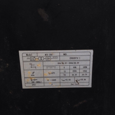 เครื่องเชื่อม MIG 250 Riland มือ 2 สภาพดี เครื่องพร้อมใช้งาน เครื่องเชื่อม MIG 250 Riland มือ 2 สภาพดี เครื่องพร้อมใช้งาน