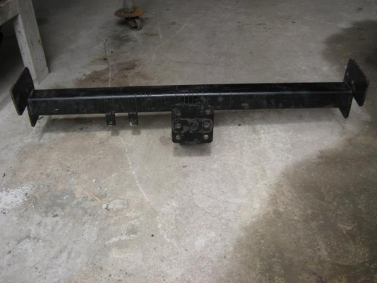 รถพ่วงสำหรับปิคอัพลาก พร้อมทะเบียน กว้างภายใน รวมซุ้มล้อ 2.50 ม. ยาว 3.5 ม.