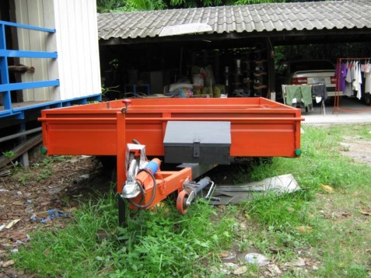 รถพ่วงสำหรับปิคอัพลาก พร้อมทะเบียน กว้างภายใน รวมซุ้มล้อ 2.50 ม. ยาว 3.5 ม.