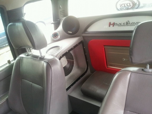 Isuzu มังกร สวยมาก สภาพเยี่ยม Isuzu มังกร สวยมาก สภาพเยี่ยม