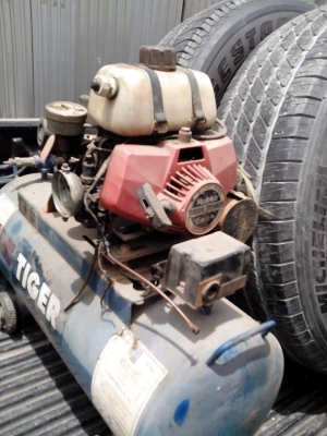 ปั๊มลมมือสอง จมน้ำติดตั้งเคื่องยนต์ขายตามสภาพ