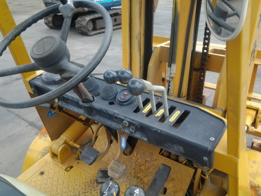 ขายถูก FORKLIFT 2 TON TOYOTA 2FG20