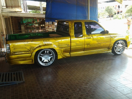 ขายรถซิ่งพร้อมใช้เครื่องเสียงชุดให่ญ