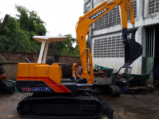 ขาย รถขุด YANMAR รุ่น YB451UZ แทร็กเหล็ก มือสองญี่ปุ่น