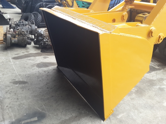 ขาย รถตัก KOMATSU รุ่น SD10(ดีเซล) มือสองญี่ปุ่น ขาย รถตัก KOMATSU รุ่น SD10(ดีเซล) มือสองญี่ปุ่น