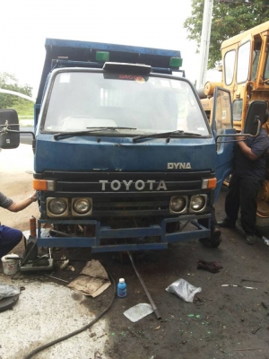 หกล้อดั้ม TOYOTA DYNA 115 hp