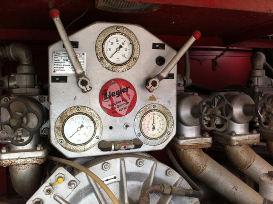 ขายรถ10ล้อ ดับเพลิง MITSU FUSO พร้อมระบบฉีดน้ำและอุปกรณ์ ขายรถ10ล้อ ดับเพลิง MITSU FUSO พร้อมระบบฉีดน้ำและอุปกรณ์