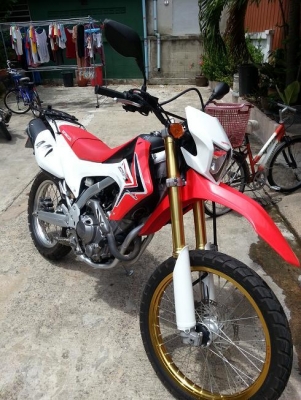 ขาย CRF 250L ปี 2012 สีขาว-แดง