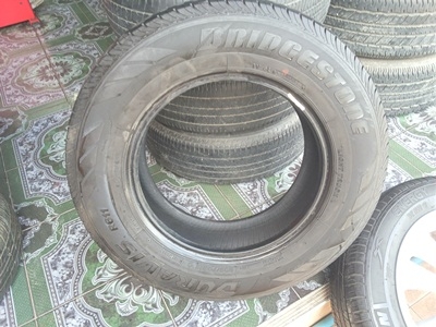 ขายยาง205/70/15 ปี 13 BRIDGESTONE DURAVIS R611 1 ชุด ขายยาง205/70/15 ปี 13 BRIDGESTONE DURAVIS R611 1 ชุด