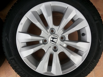 ขายล้อแม็กHONDA CITY ขอบ15 พร้อมยางปี12 4 ล้อ ขายล้อแม็กHONDA CITY ขอบ15 พร้อมยางปี12 4 ล้อ