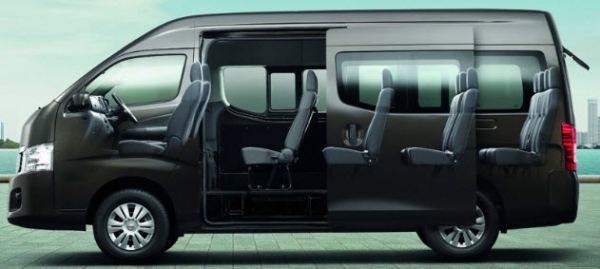 รถตู้ BIG URVAN ใหญ่จริงแรงจริง