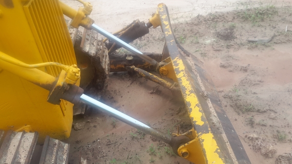 ขายรถแทรคเตอร์D2โคมัสสุ