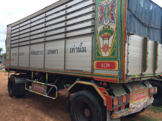 ขายอีซูซุ 240