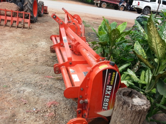 โรตารี่ตราช้าง 180 สวยๆพร้อมยอย โรตารี่ตราช้าง 180 สวยๆพร้อมยอย