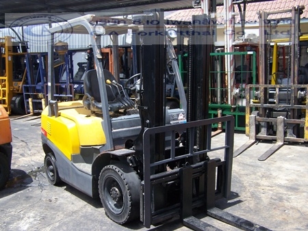 ขายรถ โฟล์คลิฟท์ TCM รุ่น FD25T3