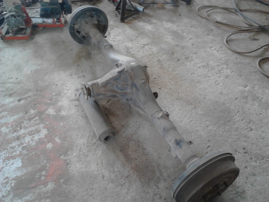 คานหลัง เฟืองท้าย โตโยต้า ยกเส้น น๊อต5รู