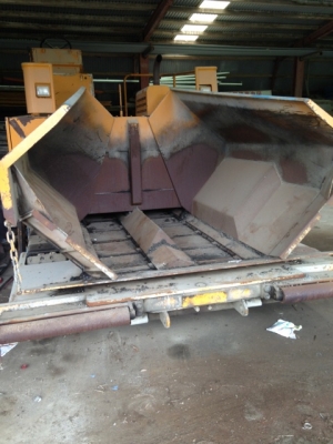 รถปูยาง Nigata NFB6C-625DM6  6 meter paving (crawler type) สนใจโทร. 080-6565422 (หนิง)