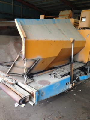 รถปูยาง Nigata NFB6C-625DM6  6 meter paving (crawler type) สนใจโทร. 080-6565422 (หนิง)