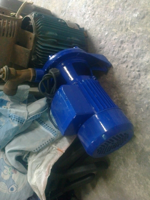 ขาย !! ปั้มน้ำหอยโข่ง ขนาด2แรง220v.ท่อเข้า1.5"ออก1"สภาพดี พร้อมใช้