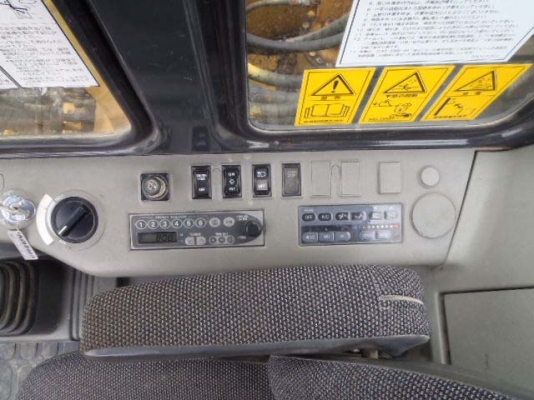 Komatsu PC120-6EO สต็อกเราที่ญี่ปุ่นค่ะ สนใจโทร. 080-6565422 (หนิง)