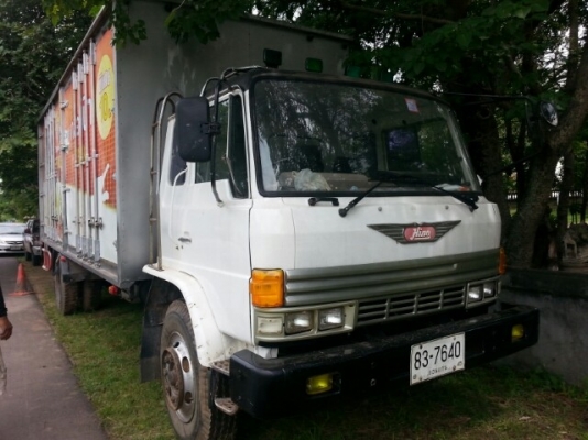 ขายHINO FF177K ตู้แห้ง10บาน ยาว7.20เมตร สภาพพร้อมใช้งาน เอกสารพร้อมโอน สนใจโทร090-8588220คุณนะหรือwww.truck.in.th/498