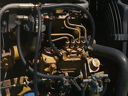 ดีเซลปั้ม ปั้มโซล่า Komatsu PC40-45