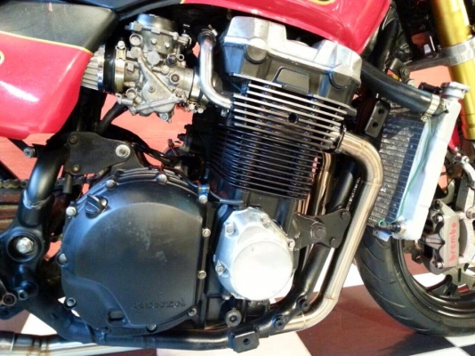T&amp;T BIKE RAMA2ขายHONDA CB1300 ปี99 แต่งเต็มๆทั้งคันคับ งามแท้ มีทะเบียน กทม.เล่มเขียวครบ ราคา 97500