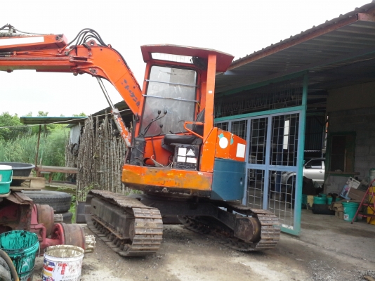 ขายรถแมคโฮ   KOMATSU    PC 50 UU    รถพร้องใช้งาน  เครื่องดี  ปั้มแรงการทำงานไว เองแน่นขายราคา ถูกมากเจ้าของขายเองค่ะ