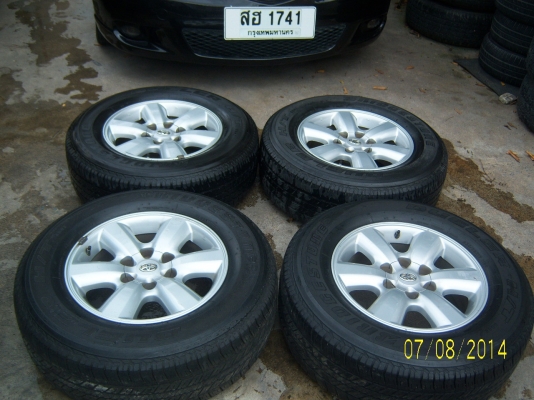 แม็กพร้อมยาง 265 65 17 1ชุด