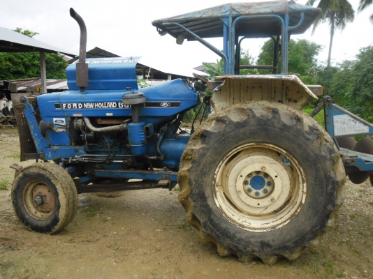 FORD6600 เสื้อลาย