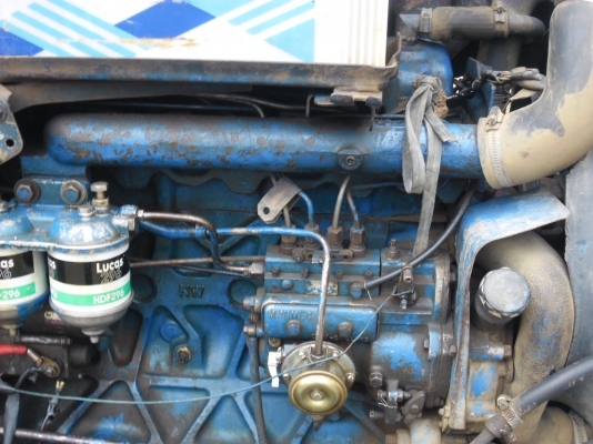 FORD6600 เสื้อลาย