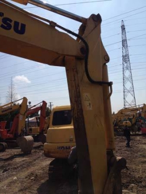 รถแมคโคร Komatsu PC60-7 ด่วน รถอยู่เชียงใหม่ มาทดลองขับก่อนได้