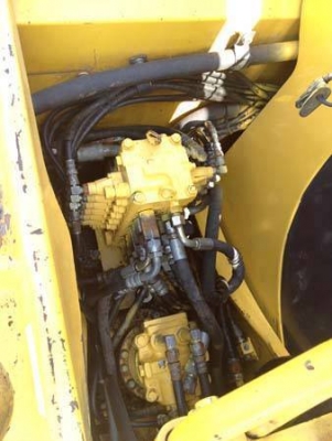 รถแมคโคร Komatsu PC60-7 ด่วน รถอยู่เชียงใหม่ มาทดลองขับก่อนได้