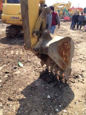 รถแมคโคร Komatsu PC60-7 ด่วน รถอยู่เชียงใหม่ มาทดลองขับก่อนได้