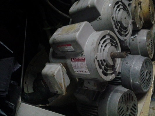 ขาย !! มอเตอร์ มิตซูบิชิ1แรง220v.สภาพเดิมๆ พร้อมใช้งาน
