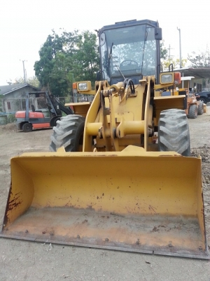 ขายถูก รถตัก โคมัทสุ WA100-1 ซีเรียลสูง เก่าญี่ปุ่นแท้ 090-986-2521