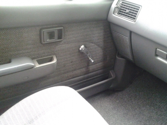 ขายTOYOTA SR5 LN111 ตัวประกอบนอก ขายTOYOTA SR5 LN111 ตัวประกอบนอก