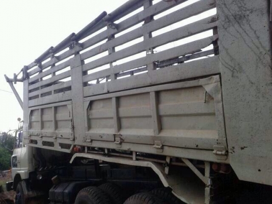 ขายรถบรรทุกสิบล้อดัมพ์ HINO F18 เครื่อง HO7C-185 แรง 2 เพลา เกียร์เดิม HO สโลด์เดิม เครื่องดี แชสซีสวย ทะเบียนพร้อม