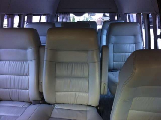 ขายรถตู้ TOYOTA Commuter ดีเชลล์ ปี 2009