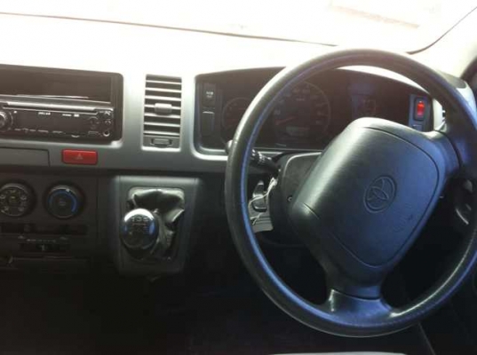 ขายรถตู้ TOYOTA Commuter ดีเชลล์ ปี 2009