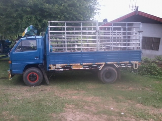 ขายหกล้อ ISUZU NPR 115 ราคา340000 แบ่งจ่าย2งวดได้วิ่งงานทุกวัน