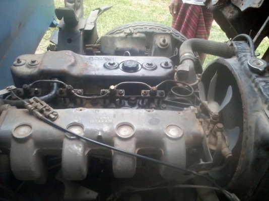ขายหกล้อ ISUZU NPR 115 ราคา340000 แบ่งจ่าย2งวดได้วิ่งงานทุกวัน