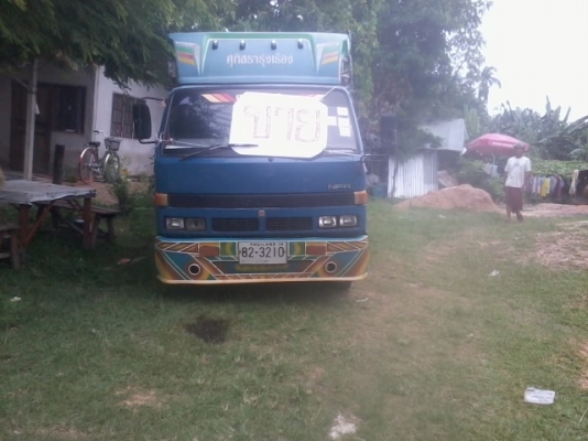 ขายหกล้อ ISUZU NPR 115 ราคา340000 แบ่งจ่าย2งวดได้วิ่งงานทุกวัน